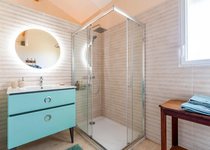D'hotes A Bed & Breakfast Fontareches